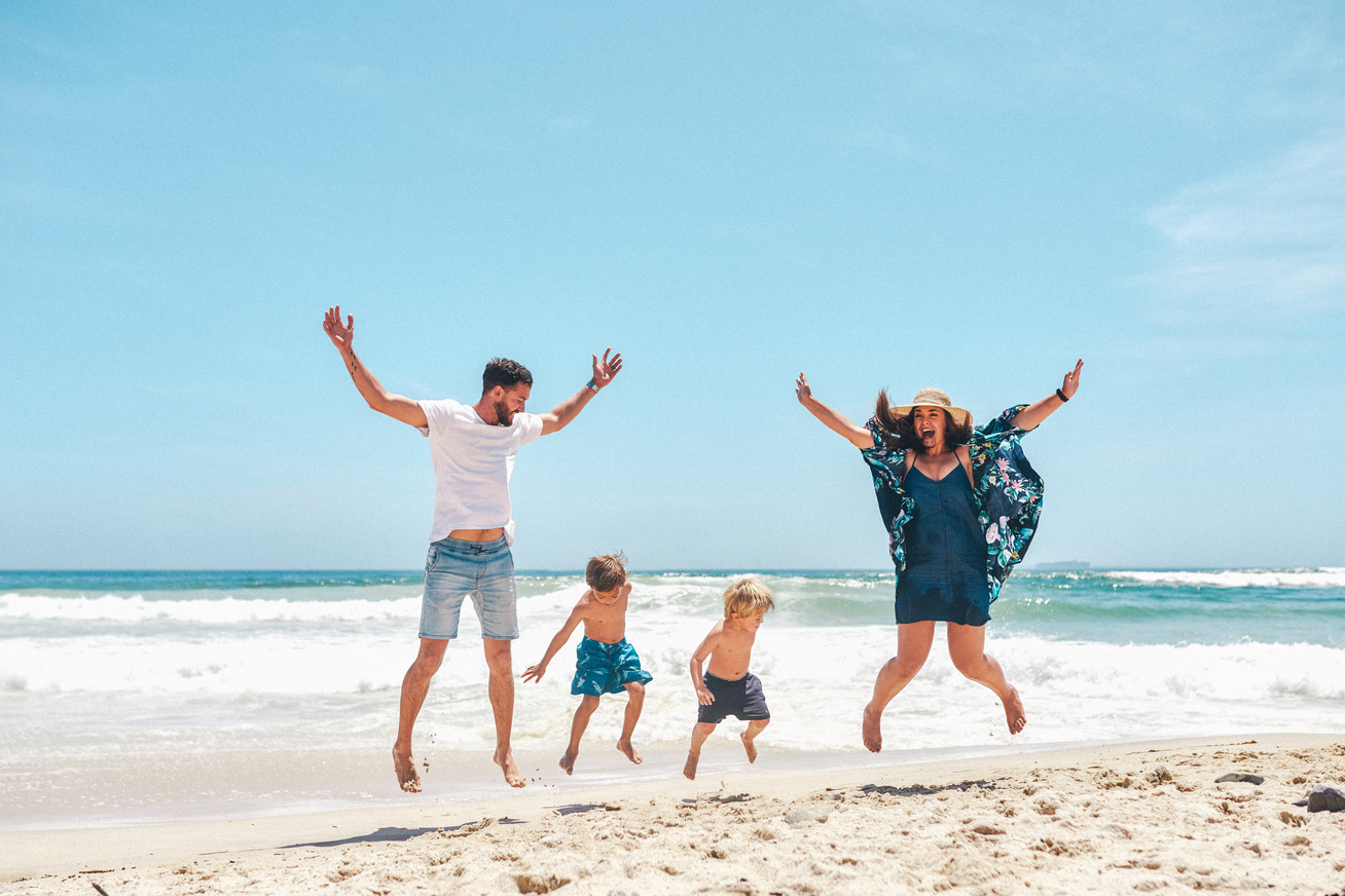 Hurray! It's our family vacay!
